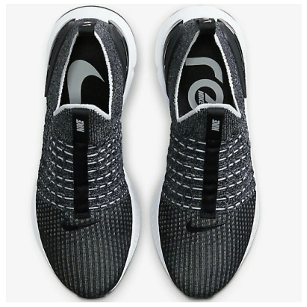 Nike React Phantom Flyknit 2